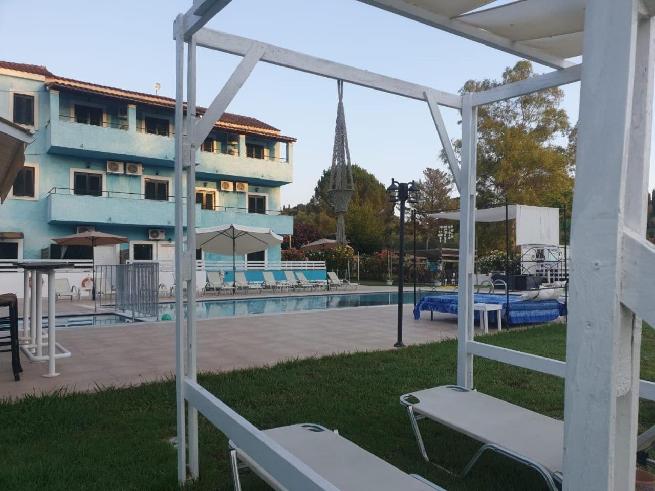 Michael'S Garden Aparthotel Sidari  Exterior photo